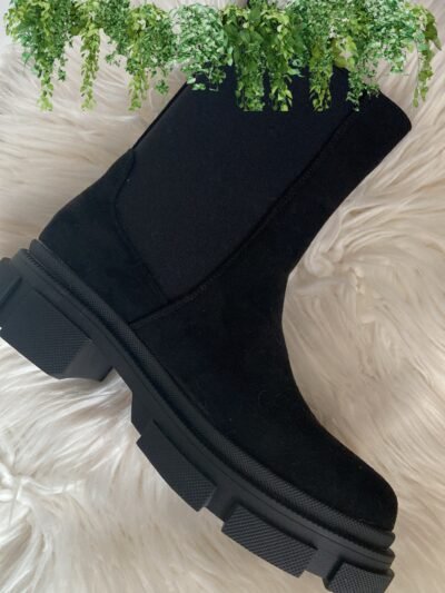 Botas negras
