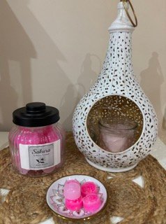 Wax melts Sakura